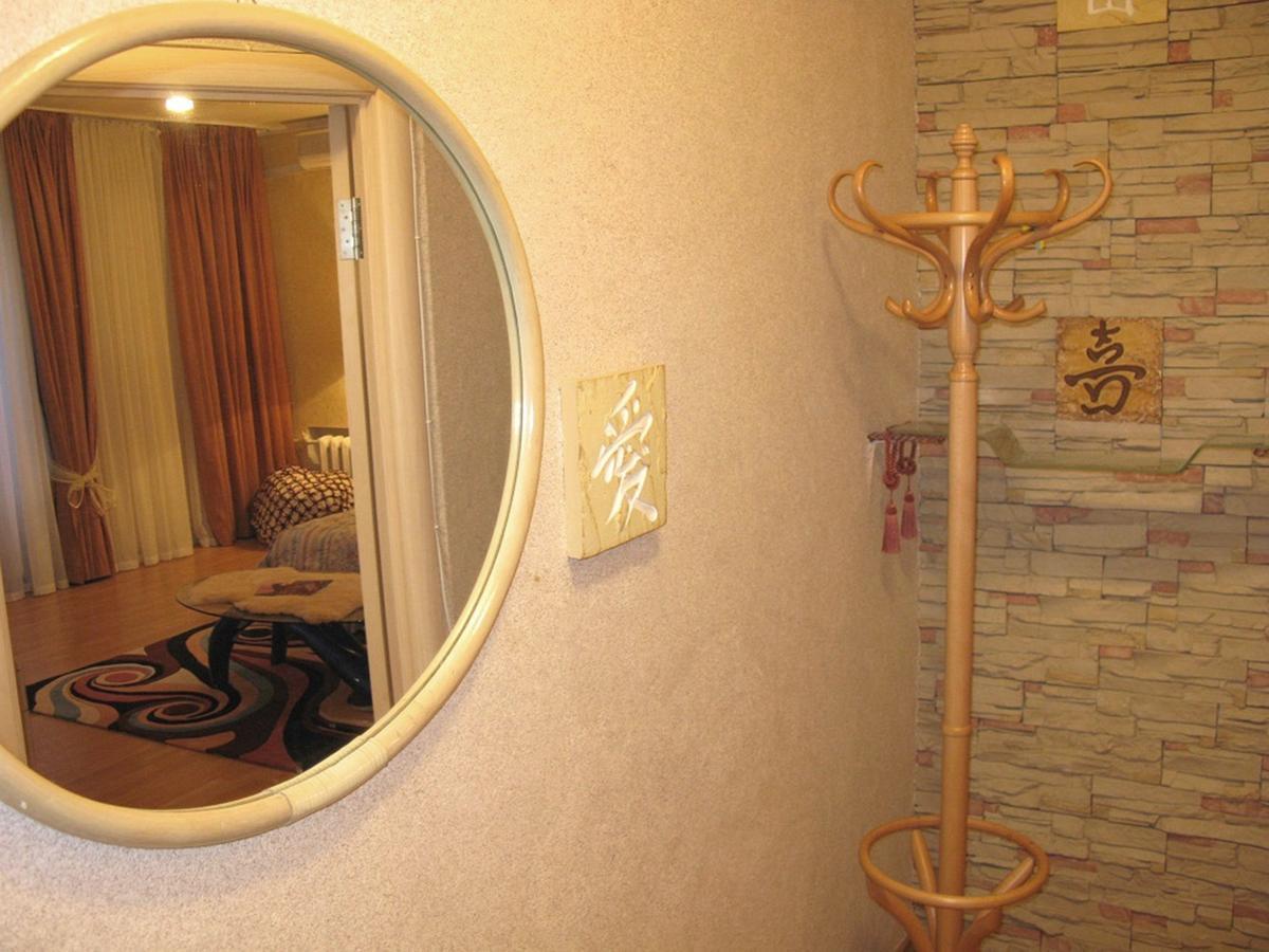 Apartment Triokhsviatytelskaya Street 3 Kiev Ngoại thất bức ảnh